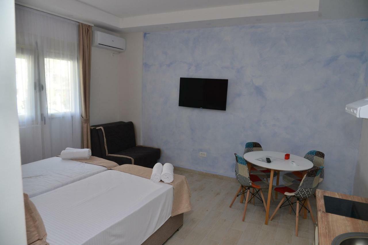 Helada Apartments Tivat Exteriör bild
