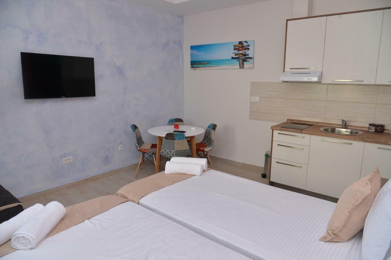 Helada Apartments Tivat Exteriör bild